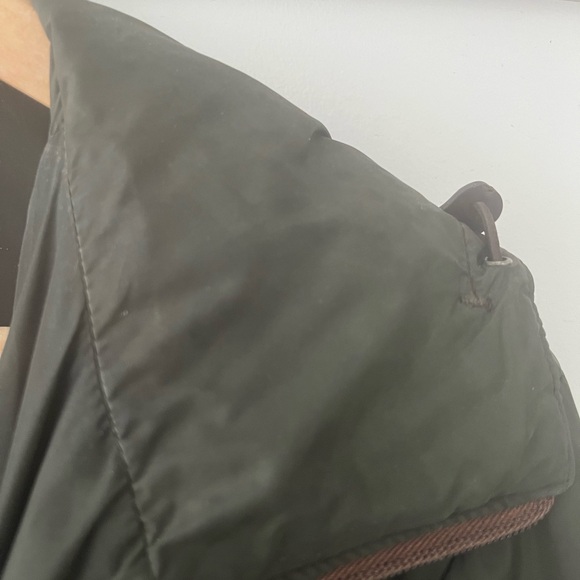 Prada - Picture 5 of 8